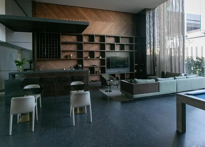 Apartment Laurel 5550 Hp - Sur *